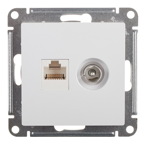 ustanovka_informacionnyh_rozetok